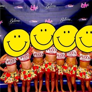 Pizza themed custom costume !! Fully rhinestoned! Comes with matching hair bows.